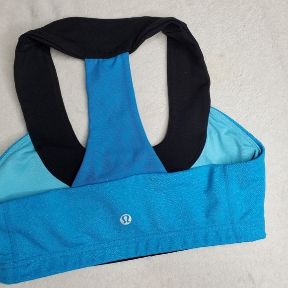 Lululemon Blue & Black Logo Scoop Neck Mesh Racerback Sports Bra - Picture 6 of 8